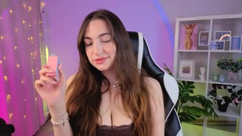 Snapshot of melissachaarm_ chatting on May 21, 3:24 am Melissa online show from May 21, 3:24 am