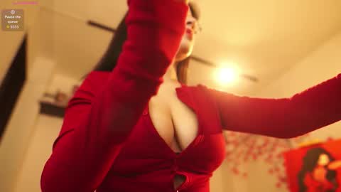 Snapshot of melissajones3 chatting on February 21, 12:22 am melissajones3 online show from February 21, 12:22 am