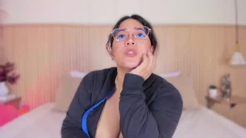 Snapshot of melissakarterrs chatting on July 23, 12:14 pm M E L I S S A online show from July 23, 12:14 pm