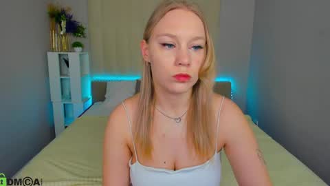 Snapshot of melissaking_ chatting on May 19, 12:27 am Melissa GTM2 1015 am- 1745am online show from May 19, 12:27 am