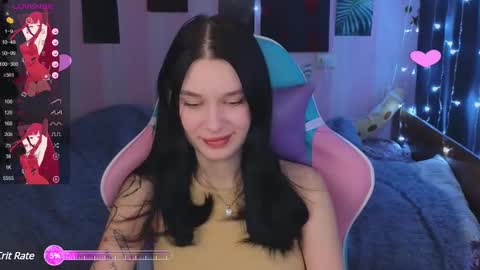 Snapshot of mella_freya chatting on December 3, 9:23 pm Freya  IM NONUDE online show from December 3, 9:23 pm