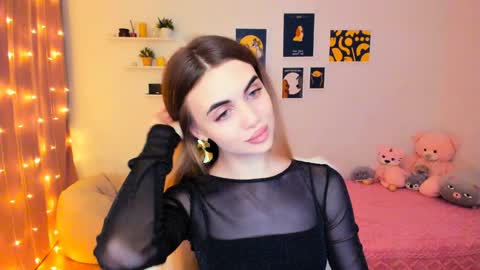 Snapshot of mellifluoustess chatting on January 31, 8:22 pm Tessa online show from January 31, 8:22 pm