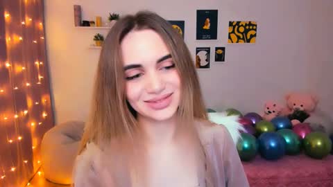 Snapshot of mellifluoustess chatting on February 10, 9:04 pm Tessa online show from February 10, 9:04 pm