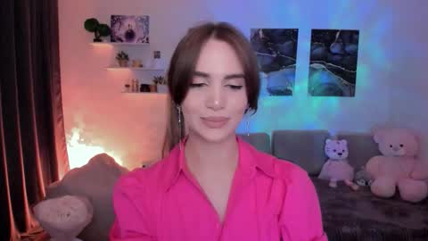 Snapshot of mellifluoustess chatting on September 18, 10:23 pm Tessa online show from September 18, 10:23 pm