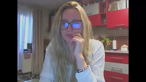 Melly online show from March 10, 7:46 am