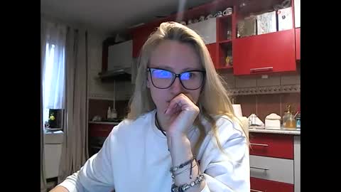 Melly online show from April 1, 6:25 am