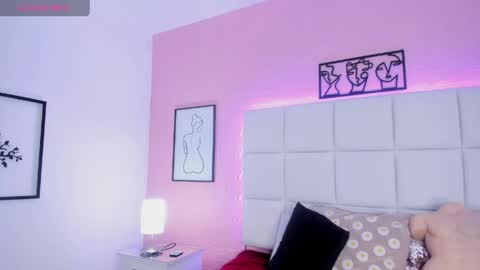 MELODDY PARKERR online show from April 2, 8:39 pm