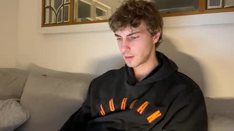 Melodicass online show from February 4, 8:47 pm