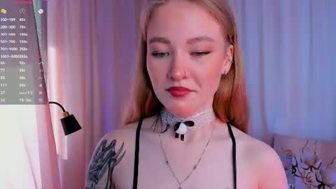 Snapshot of melodievejar chatting on July 6, 4:20 am melodievejar online show from July 6, 4:20 am