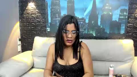 melody_spark online show from July 23, 11:30 am