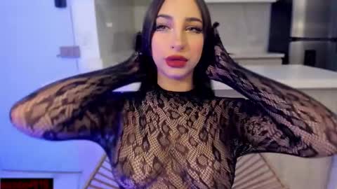 Snapshot of melodyadamss chatting on October 19, 3:29 am Melody or Val online show from October 19, 3:29 am