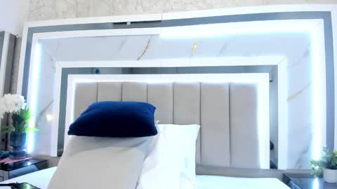 melodycharlotte online show from October 28, 12:19 pm