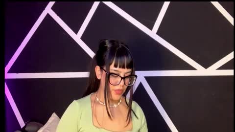 Snapshot of melodydreams1520 chatting on September 30, 5:01 am melodydreams1520 online show from September 30, 5:01 am