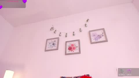 Snapshot of mely_rosee chatting on May 23, 12:31 pm online show from May 23, 12:31 pm