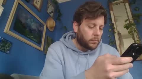 memo20cm online show from February 25, 11:19 am