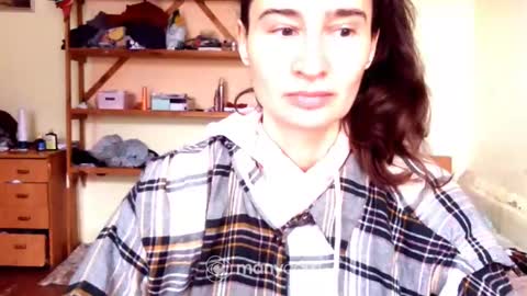 Snapshot of memorningdew chatting on December 28, 7:55 am Yummygirl online show from December 28, 7:55 am