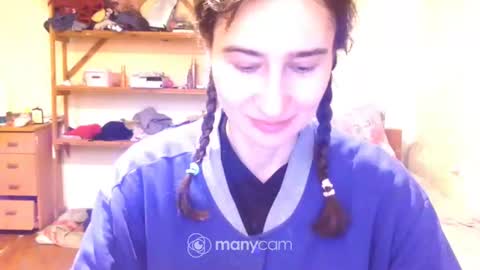 Snapshot of memorningdew chatting on January 12, 5:45 am Yummygirl online show from January 12, 5:45 am