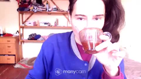 Snapshot of memorningdew chatting on February 2, 6:26 am Yummygirl online show from February 2, 6:26 am