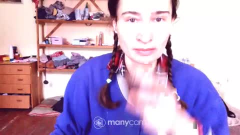 Snapshot of memorningdew chatting on March 2, 5:33 am Yummygirl online show from March 2, 5:33 am