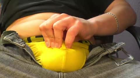 men2545 online show from May 12, 9:50 am