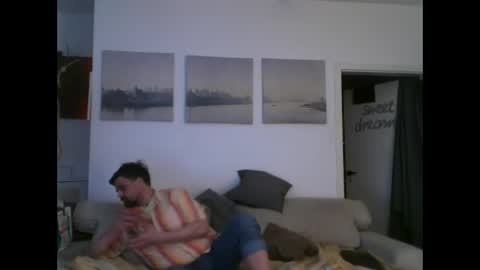Snapshot of menace2dennis chatting on May 23, 11:09 pm Dennis2Menace online show from May 23, 11:09 pm