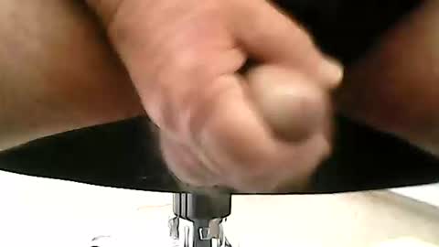 menwith64 online show from October 27, 10:19 am