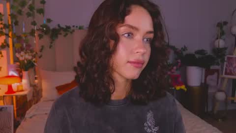Snapshot of meow_nancy chatting on July 17, 5:25 am Heeyyooo Im Nans Subscribe to me I will be glad online show from July 17, 5:25 am