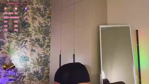 Jenn online show from February 24, 12:52 am