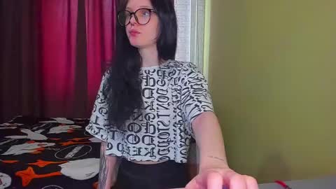 meowli online show from March 11, 6:53 am