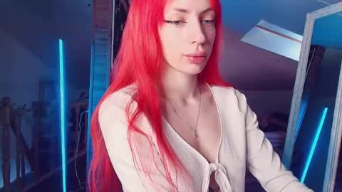 Snapshot of meowroslava chatting on April 20, 10:51 am meowroslava online show from April 20, 10:51 am