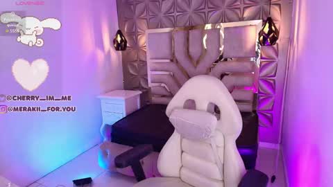    online show from December 3, 7:34 pm