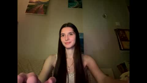 Snapshot of meralynn chatting on March 23, 11:42 pm LEVA online show from March 23, 11:42 pm