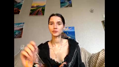 Snapshot of meralynn chatting on March 25, 2:12 pm LEVA online show from March 25, 2:12 pm