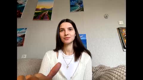 Snapshot of meralynn chatting on March 26, 12:33 pm LEVA online show from March 26, 12:33 pm