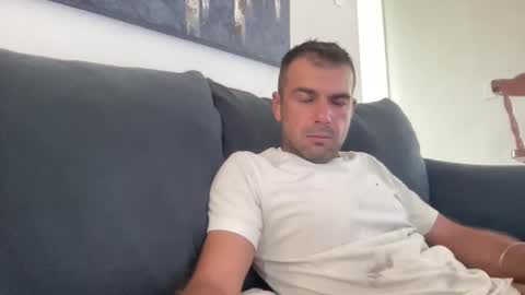 Mercedes190d online show from March 15, 6:47 pm