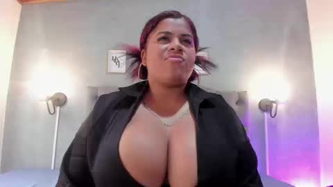 Snapshot of meridalane chatting on September 19, 3:02 pm meridalane online show from September 19, 3:02 pm