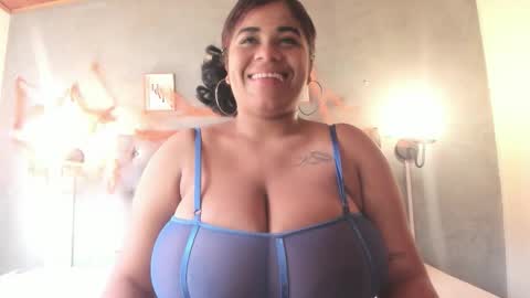 Snapshot of meridalane chatting on October 18, 1:45 pm meridalane online show from October 18, 1:45 pm