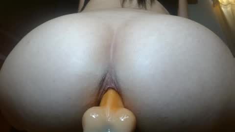 Snapshot of meriilyn_monroe724 chatting on May 9, 7:08 pm meriilyn_monroe724 online show from May 9, 7:08 pm