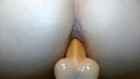 Snapshot of meriilyn_monroe724 chatting on May 14, 3:19 pm meriilyn_monroe724 online show from May 14, 3:19 pm