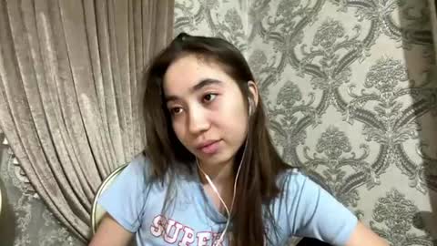 Snapshot of merlenebixel chatting on July 30, 5:45 pm merlenebixel online show from July 30, 5:45 pm