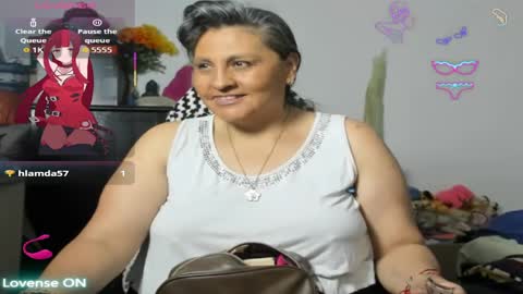 Snapshot of merlyna_goldens chatting on May 7, 6:19 am My next birthday is December 11th. online show from May 7, 6:19 am