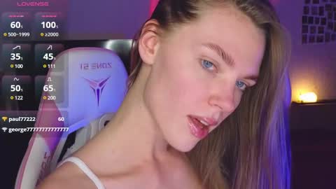 Snapshot of merry_dancers_ chatting on February 18, 6:15 pm Susan online show from February 18, 6:15 pm