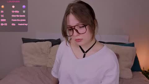 Marie online show from February 4, 3:34 am