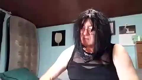 Snapshot of mery3881 chatting on September 8, 6:29 pm mery3881 online show from September 8, 6:29 pm