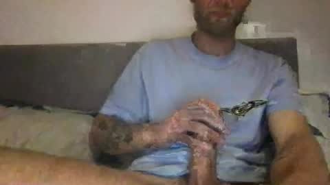 Snapshot of messageme11 chatting on June 12, 8:41 pm messageme11 online show from June 12, 8:41 pm
