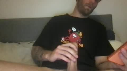 Snapshot of messageme11 chatting on July 6, 9:06 pm messageme11 online show from July 6, 9:06 pm