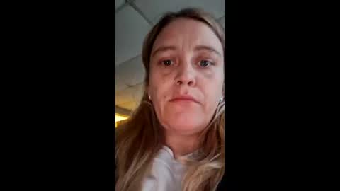 messyjessy0928 online show from May 2, 11:04 am