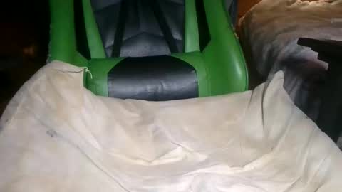 messymechanic69 online show from February 26, 7:46 pm