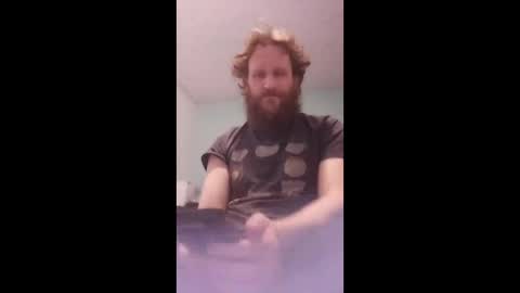 Snapshot of metalheadmanx chatting on May 4, 12:23 pm metalheadmanx online show from May 4, 12:23 pm