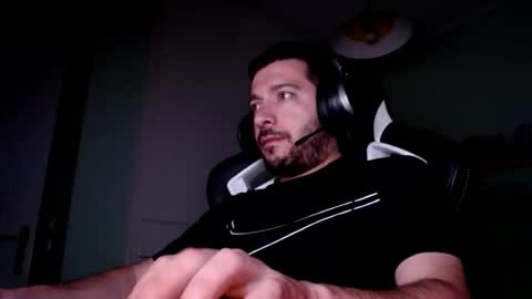 Snapshot of metalic18 chatting on September 21, 11:50 pm FunnyTimeHere online show from September 21, 11:50 pm